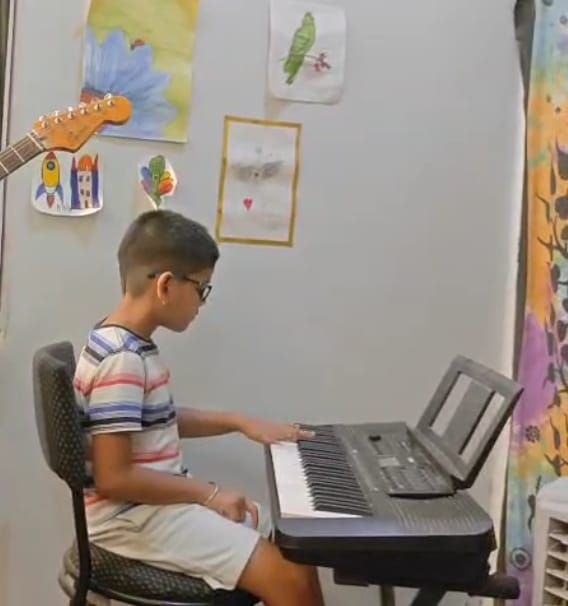 Gallery “Passion in every note 🎹❤️ #SoulfulVibes”