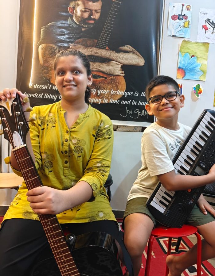 Ishi and Anwit share their passion for music, blending soulful guitar strings with melodic keyboard notes.