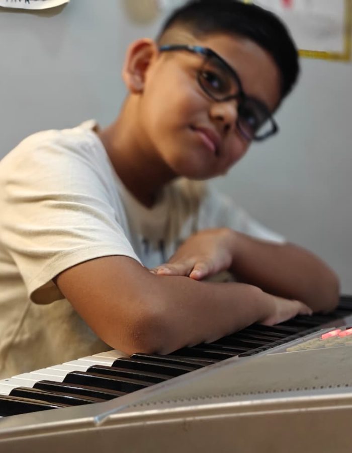 “When music meets style – Anwit on the keys 🎹✨”